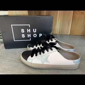 Game Day ShuShop sneakers, velvet laces, size 7.5